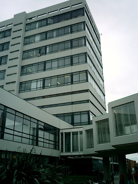 曼彻斯特大学校园建筑