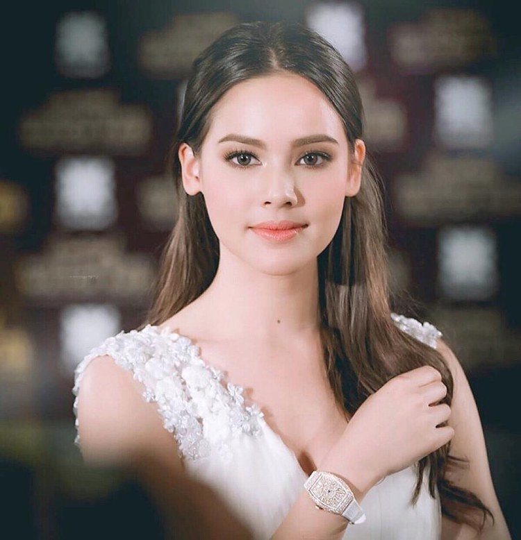 乌拉萨雅·斯帕邦德