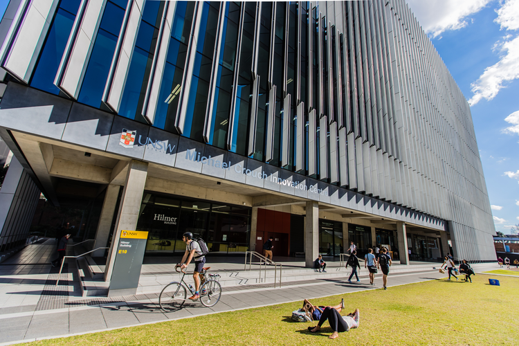 新南威尔士大学