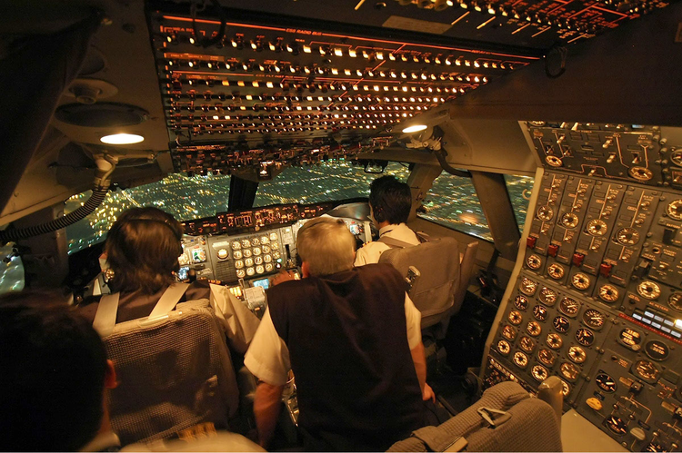 波音747