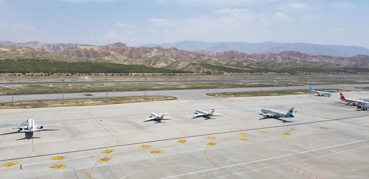 西宁曹家堡国际机场