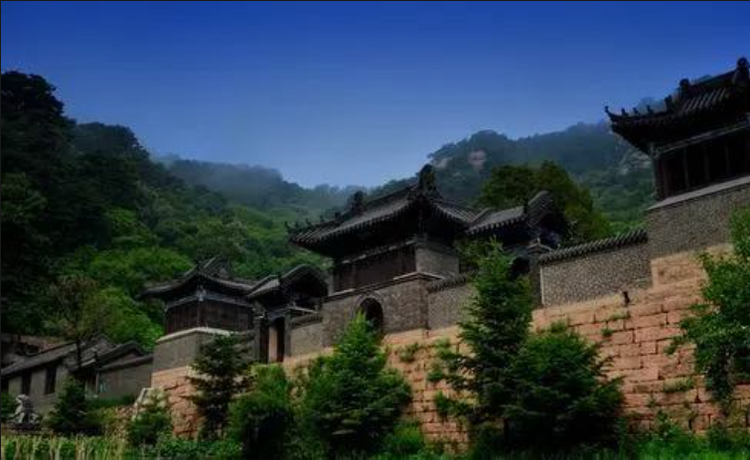 千山