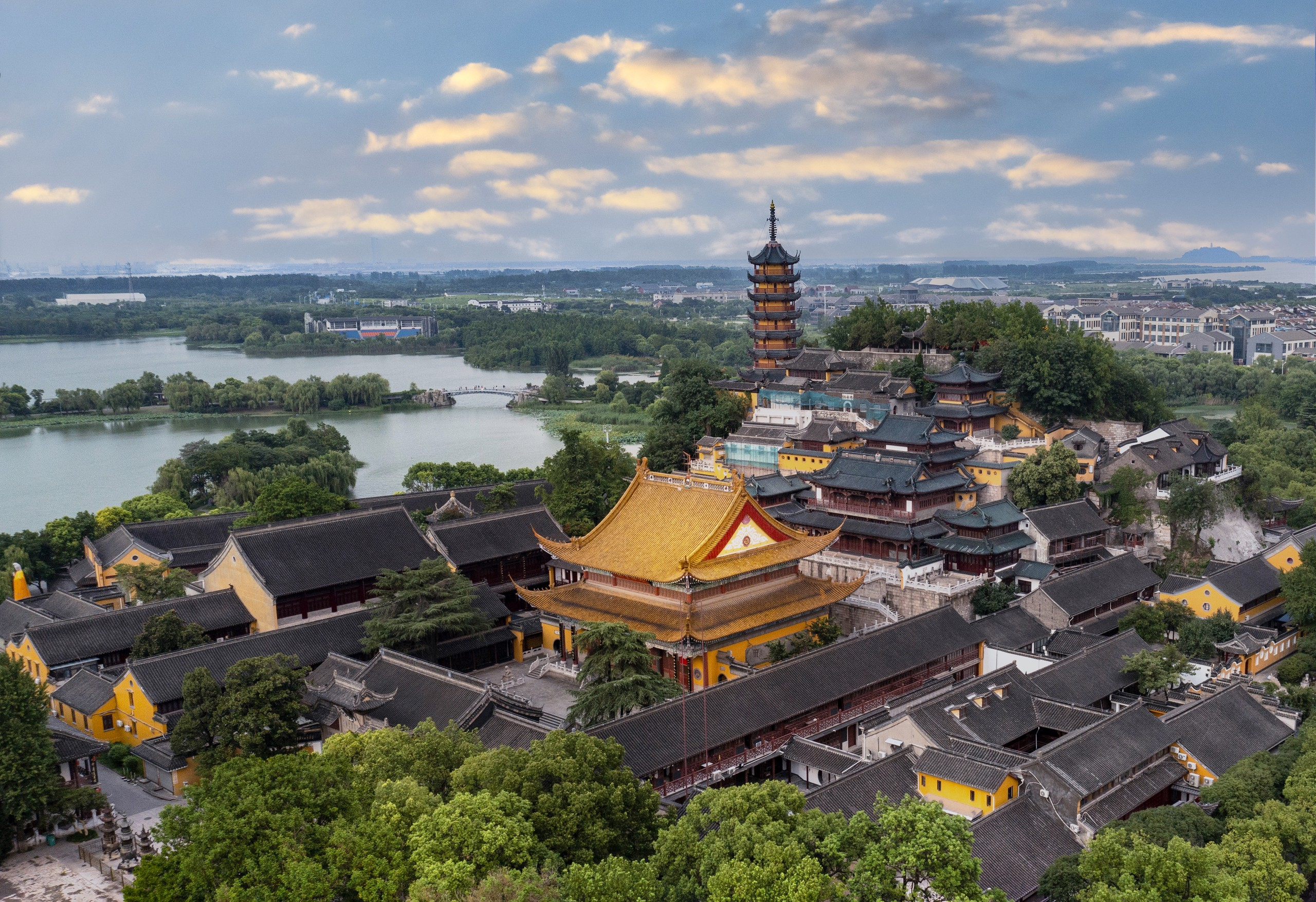 镇江市