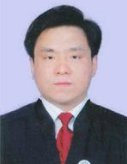 李伟