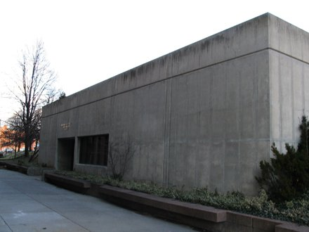 锡拉丘兹大学