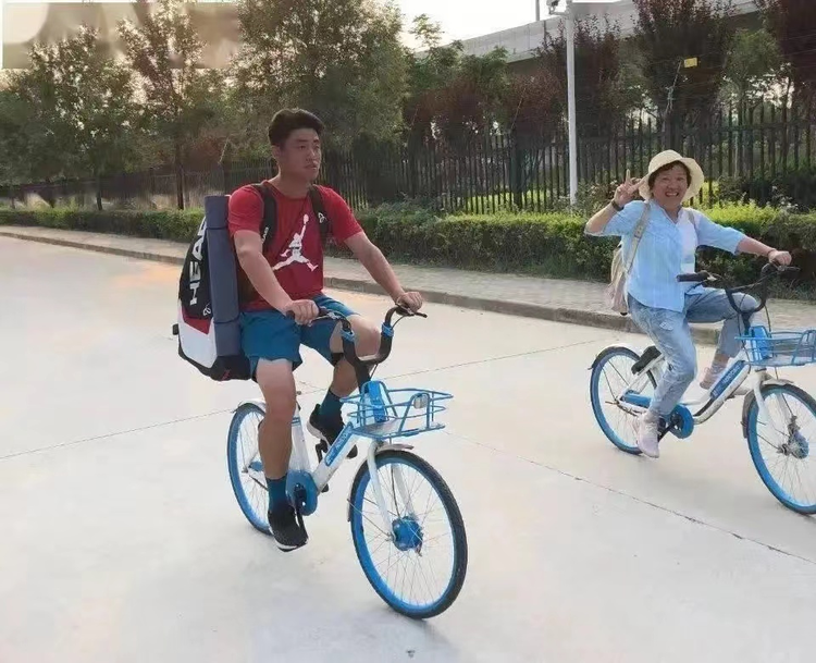 吴易昺