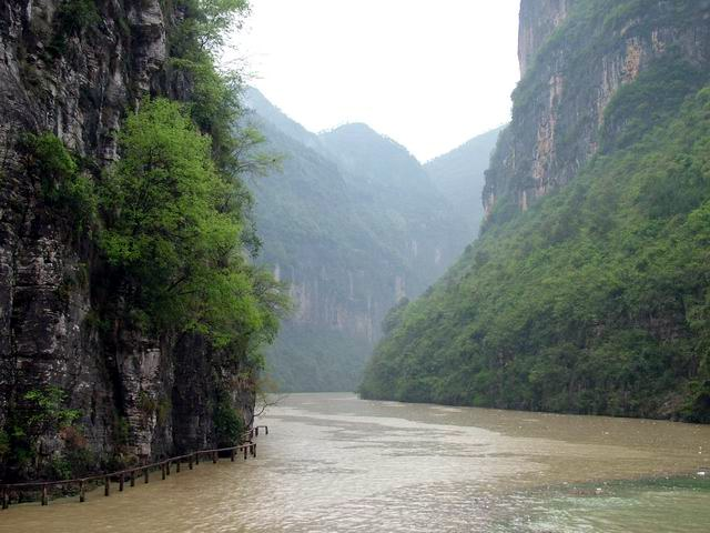 回龙湾洞穴遗址