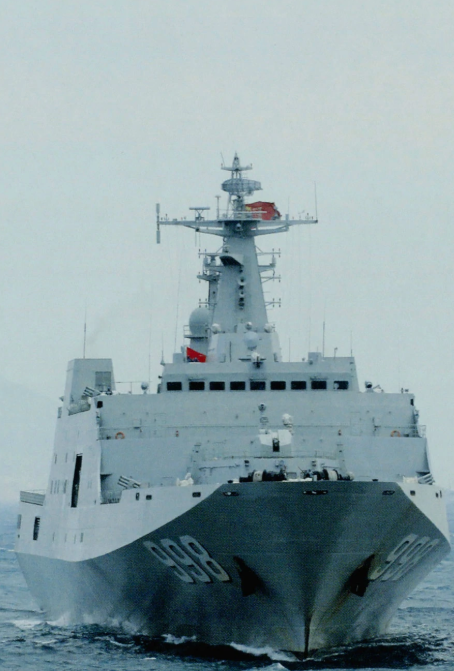 071型船坞登陆舰