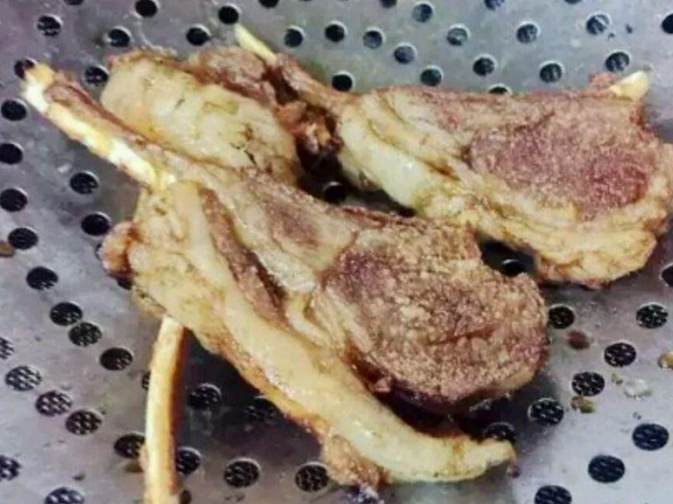 炸羊排