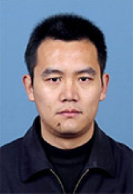 李飞