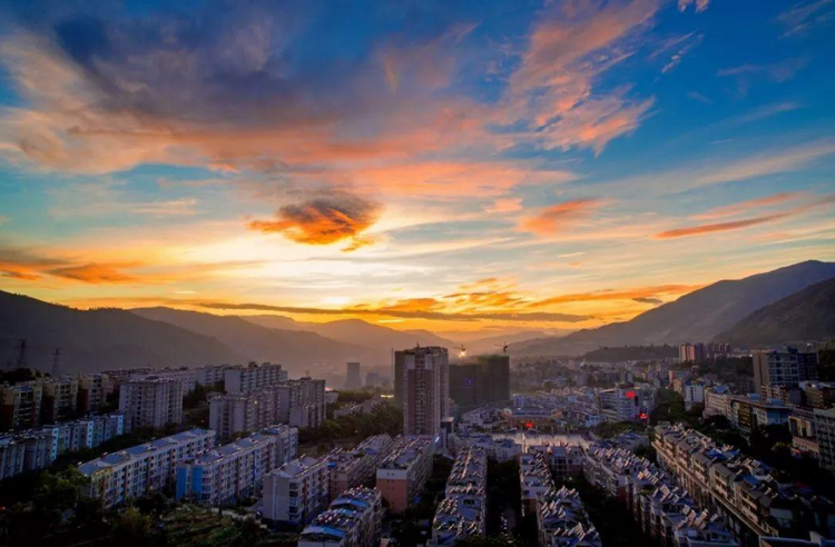 西区