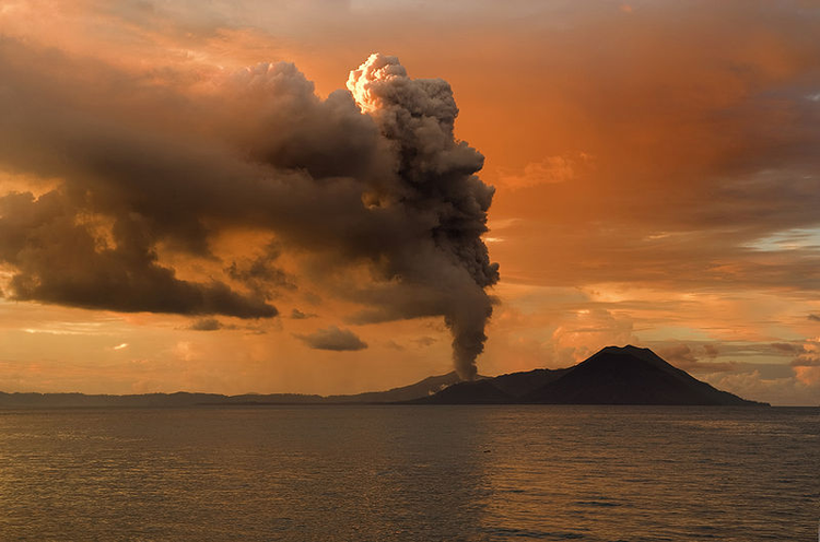 塔乌鲁火山