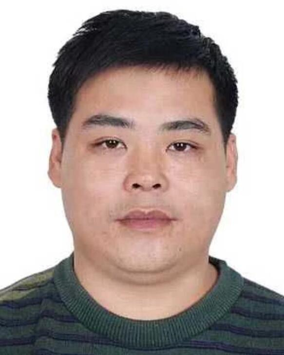李勇