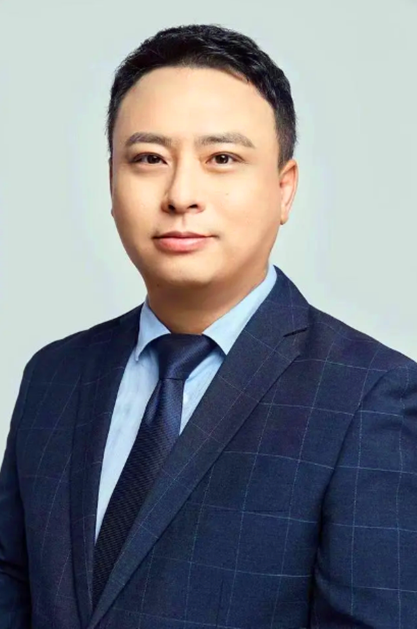 尤强