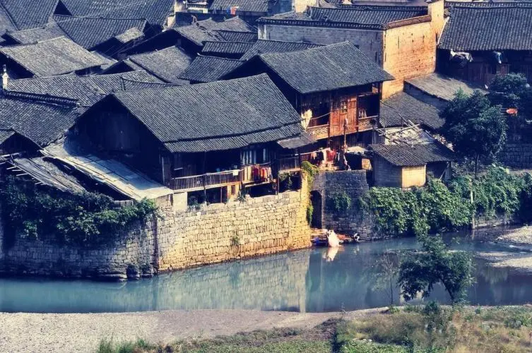 寨英古建筑群.png