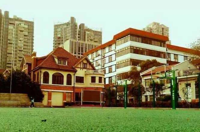 上海戏剧学院附属高级中学