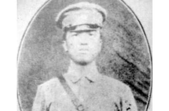 伍中豪