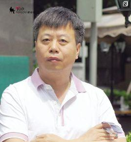 李宏
