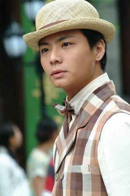 屋顶上的绿宝石