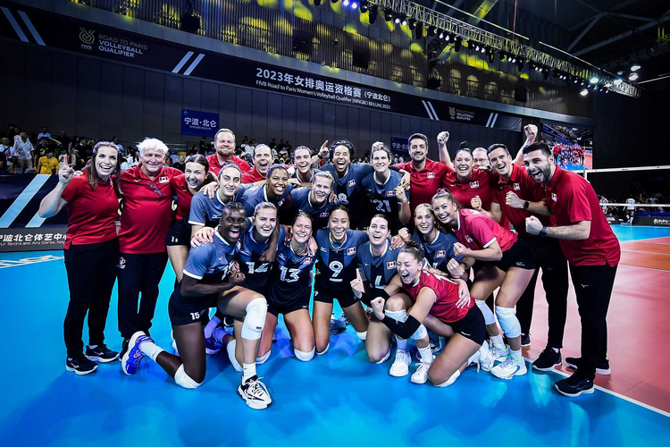 加拿大国家女子排球队