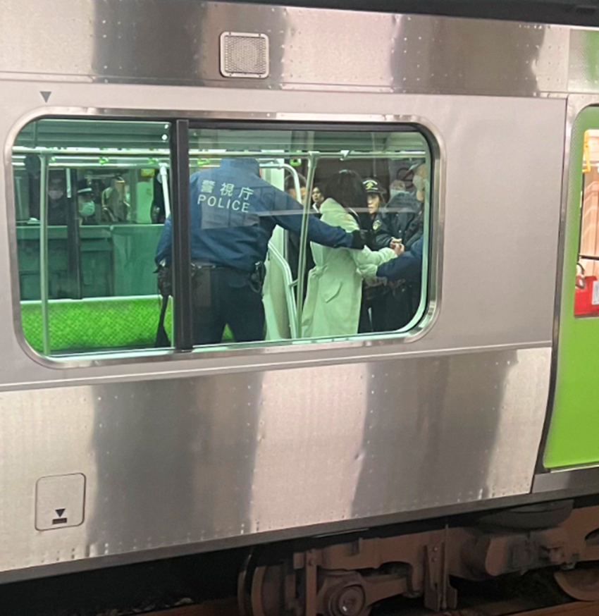 1·3东京列车持刀伤人案