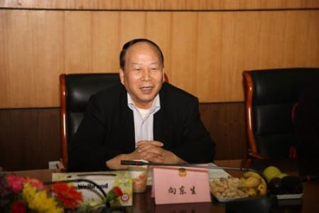 向东生