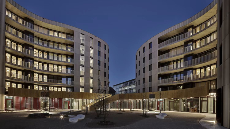 苏黎世联邦理工学院