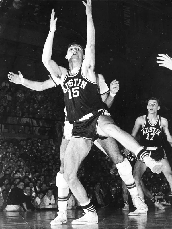 戴夫·德布斯切尔