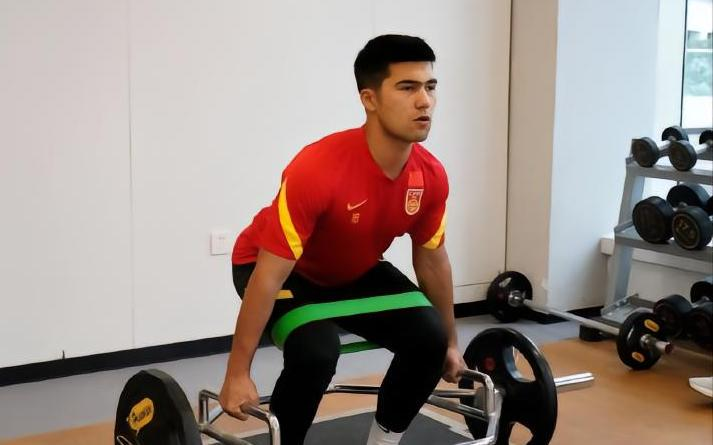 希尔扎提·努尔