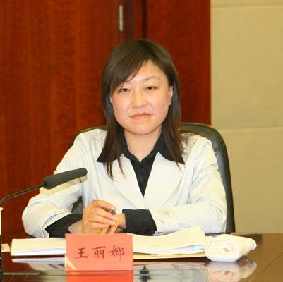 北京市优秀大学生“村官”王丽娜