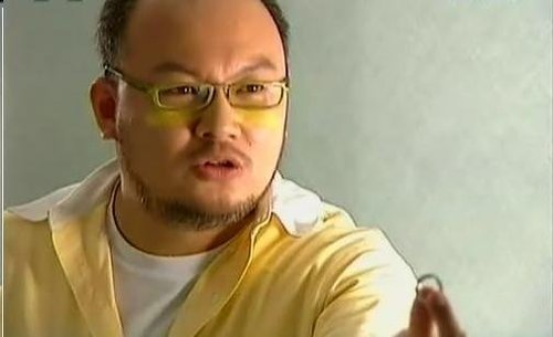 刘亮佐