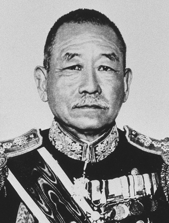 岡田启介.jpeg