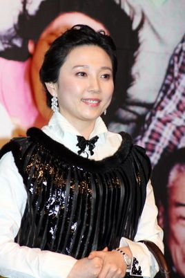 金丹律(幼年);韩道俊韩信集团会长;茹真的同父异母哥哥蔡贞安李彩英