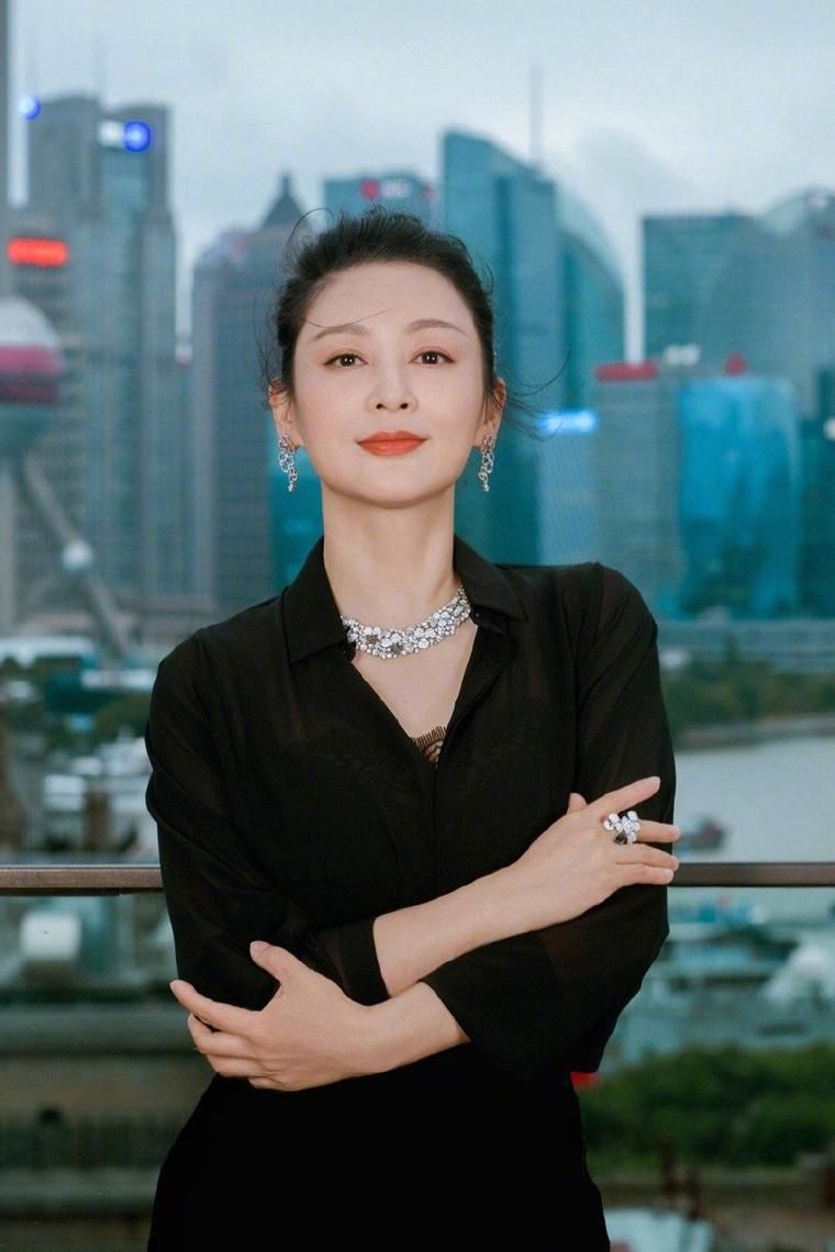 陈红