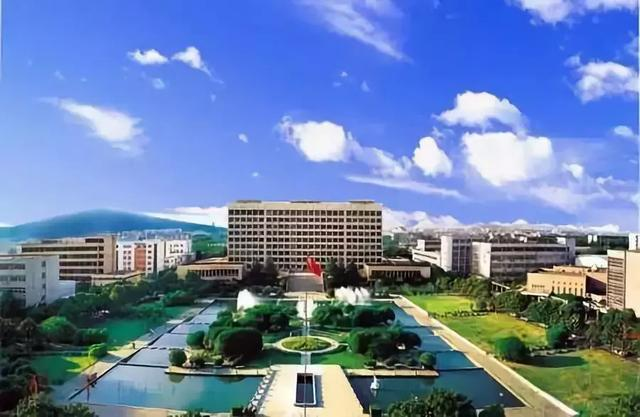 中国石油大学（华东）