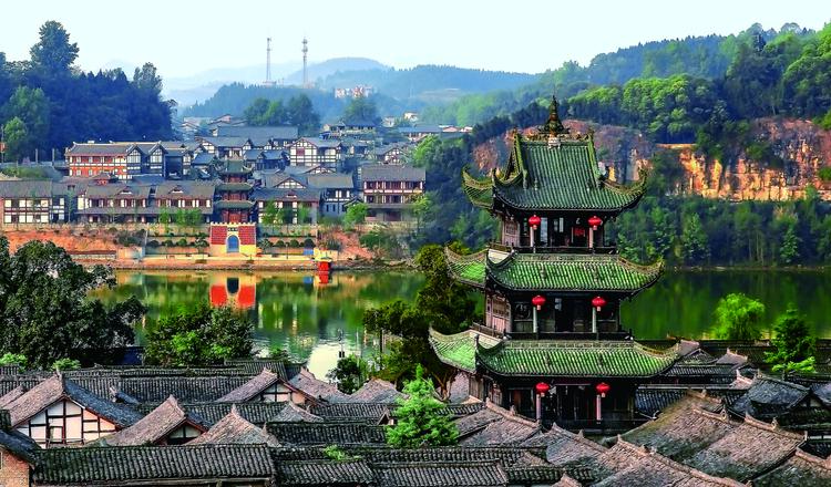 阆中市