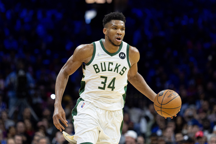 扬尼斯·阿德托昆博