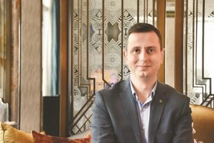 瓦迪斯瓦夫·科西尼亚克-卡梅什