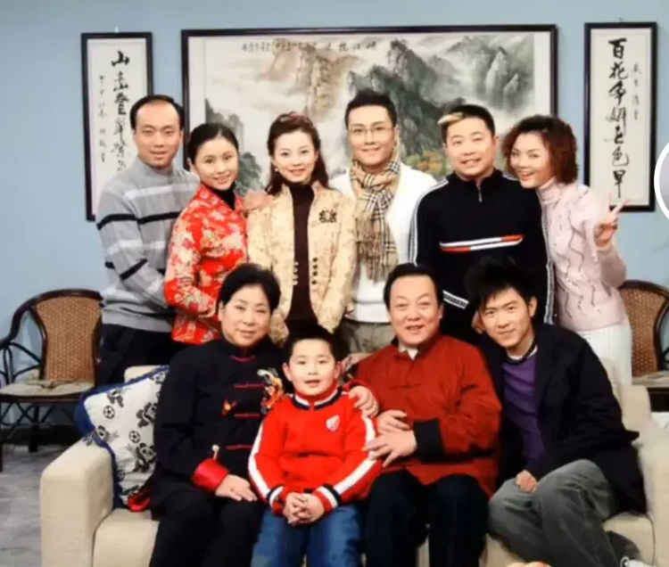 一家老小向前冲