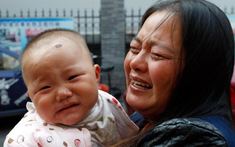 高唐女婴被针刺案