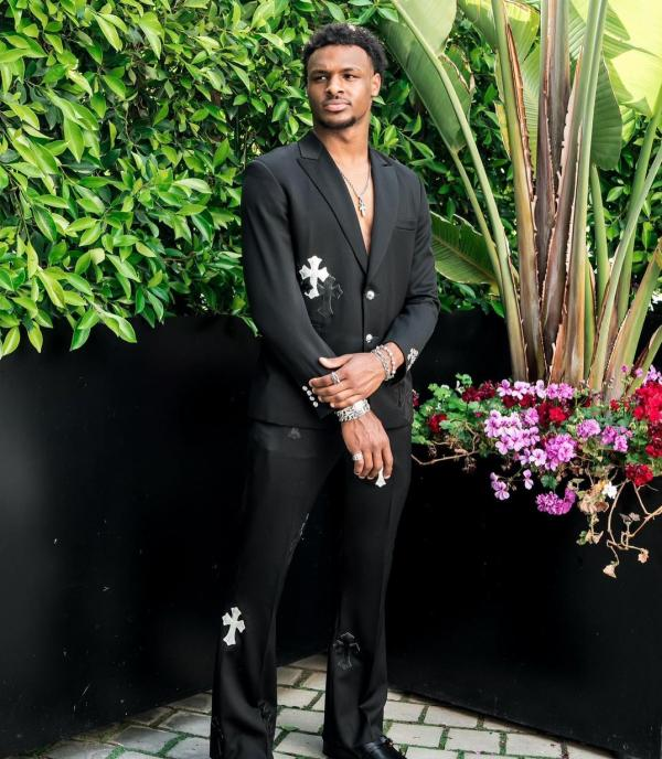 布朗尼·詹姆斯