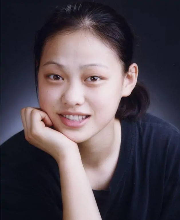吴莎