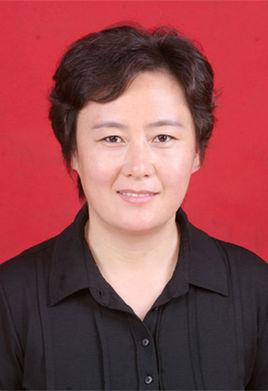 李菲