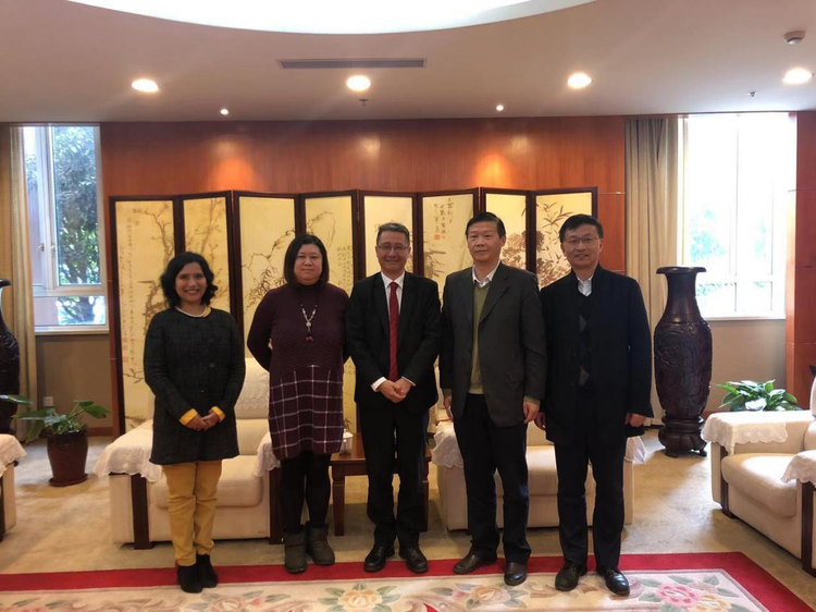 上海体育大学