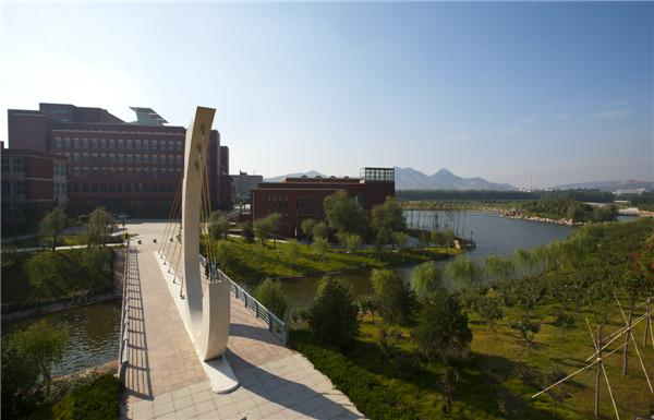 山东师范大学