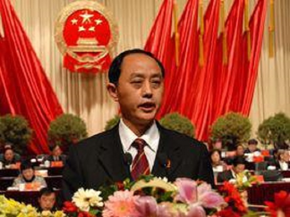 刘华