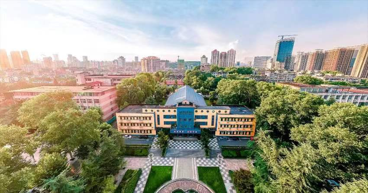 武汉理工大学
