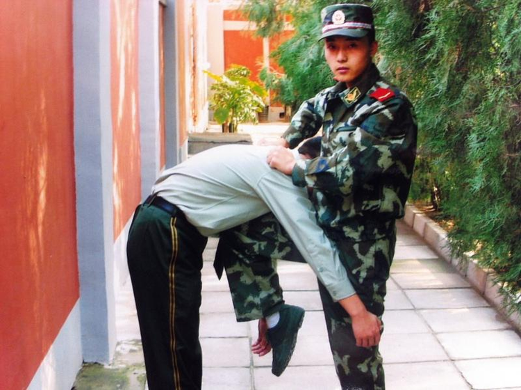 王东