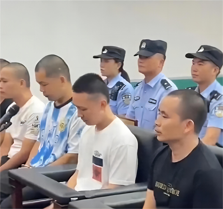 贵州三男子偷渡缅甸诈骗被拒案件