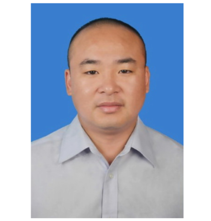 李强